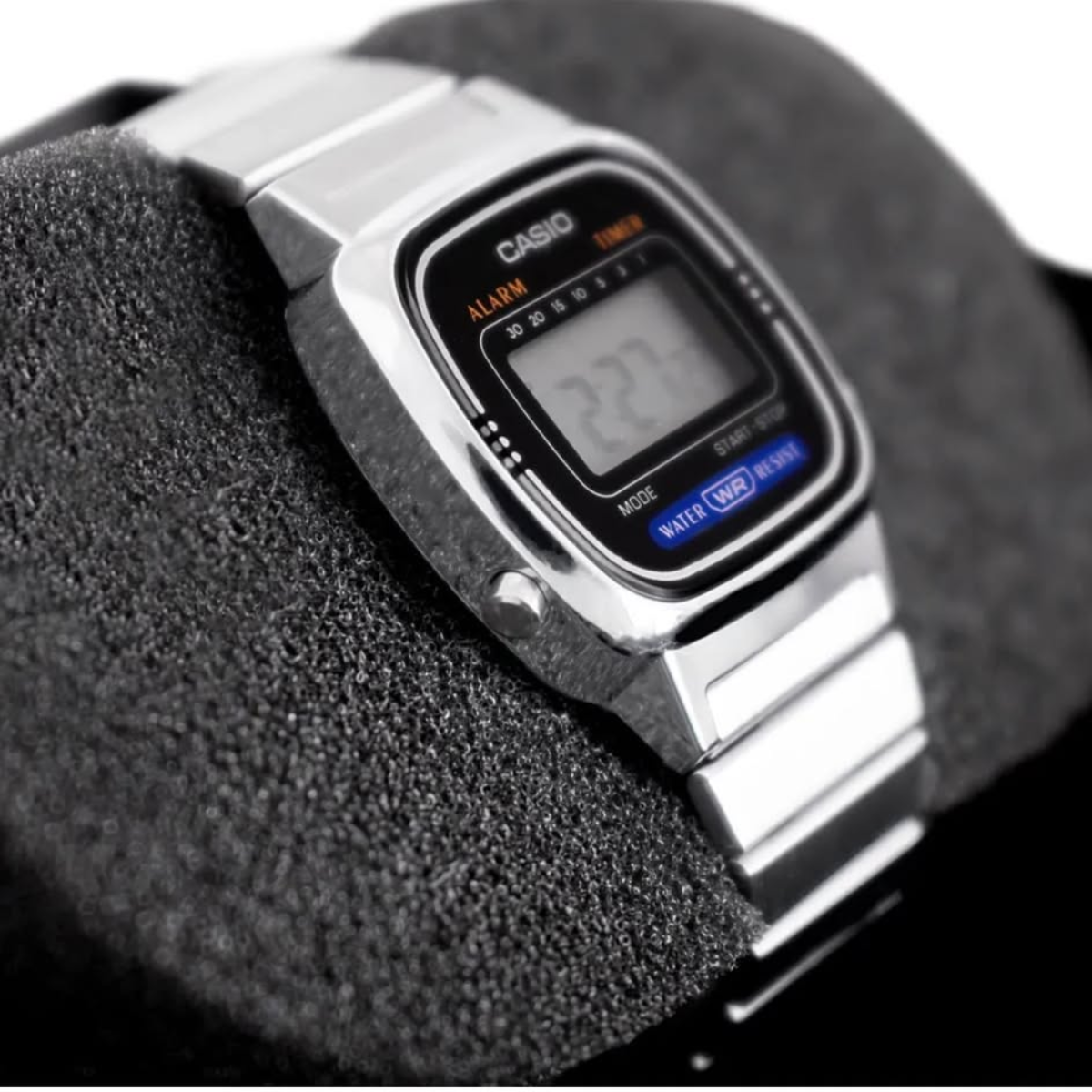 Reloj Casio LA670WA-1DF Vintage Mini Plateado Original | Unisex
